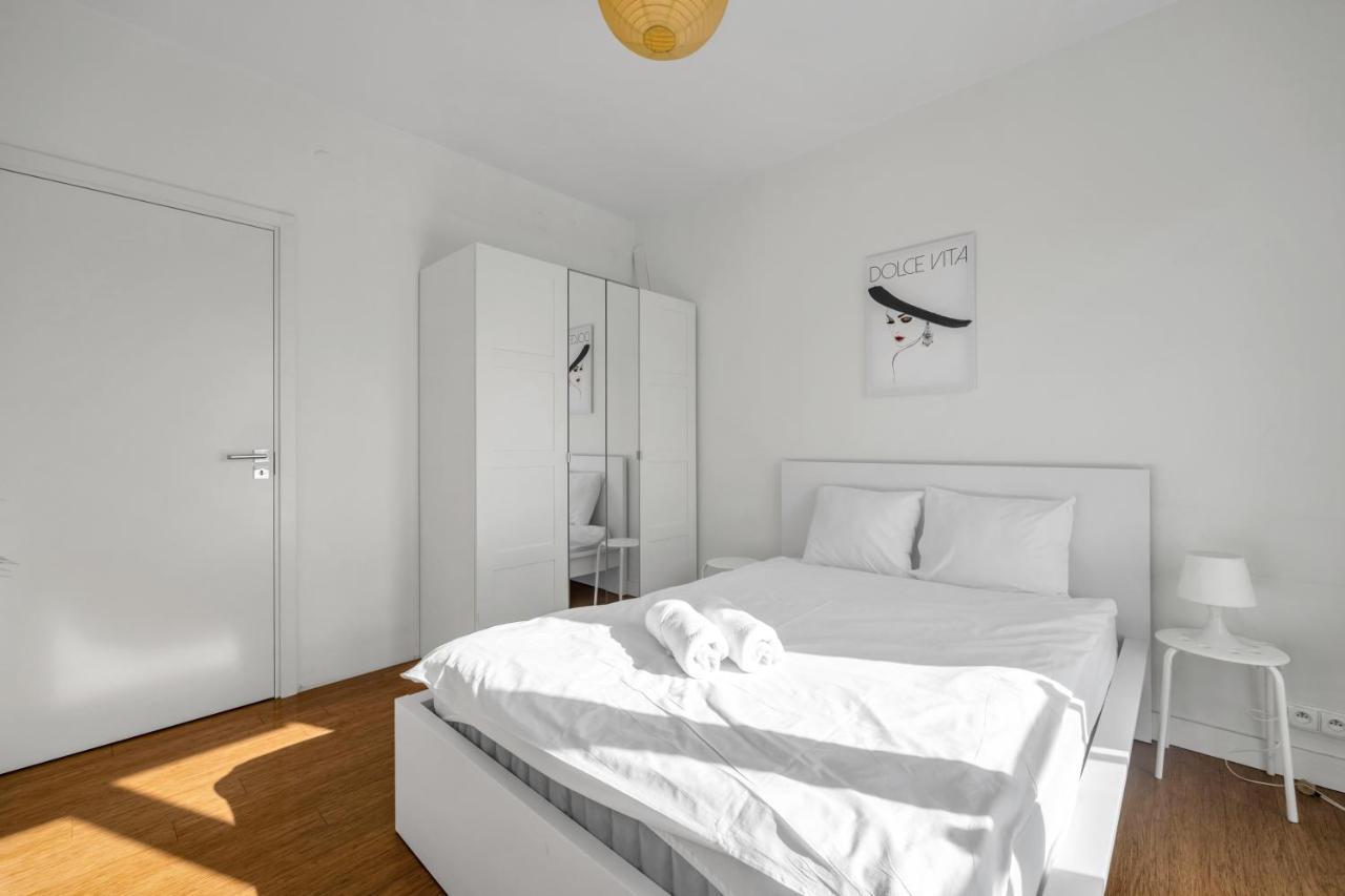 1Br New Apt 20Min Centre Parking وارسو المظهر الخارجي الصورة